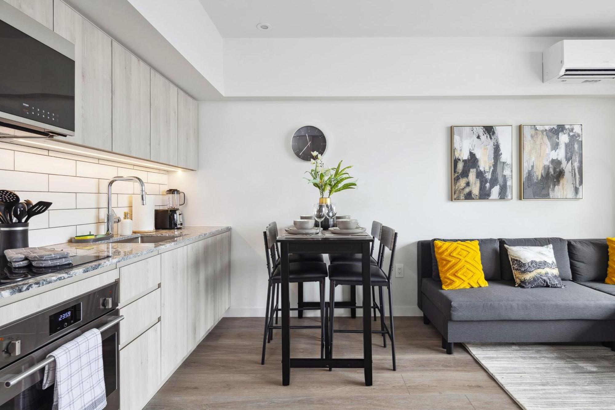 Brand New City Apt In Downtown Vancouver Bagian luar foto